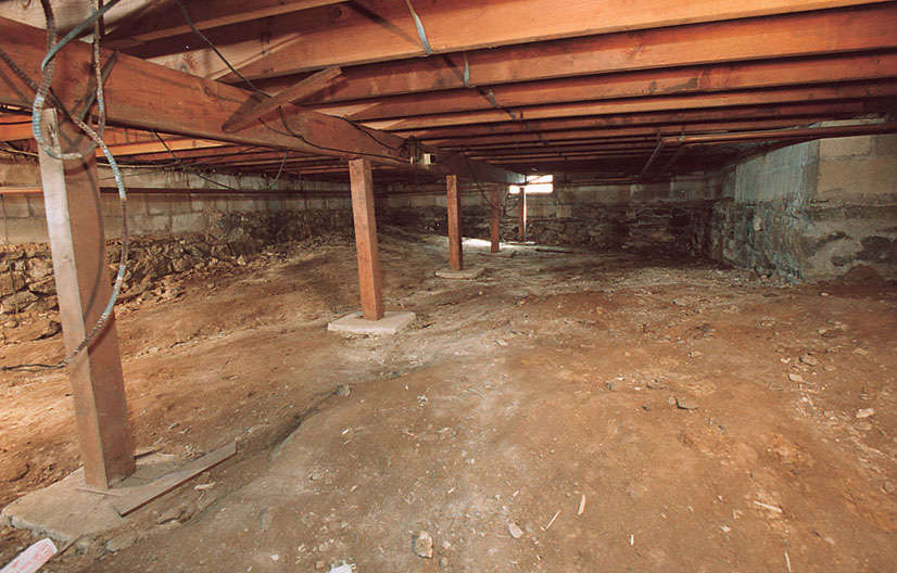 Can digging the crawl space yourself weaken the foundations?